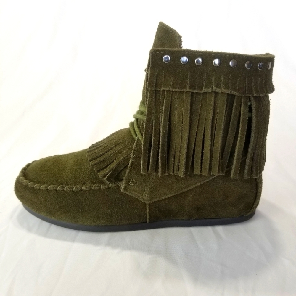 Yellow Box Casual Winter Suede Fringe Boho Moccasin Boot Green Sz 6